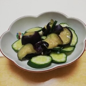 納豆のからし活用♪きゅうりとナスのからし漬け